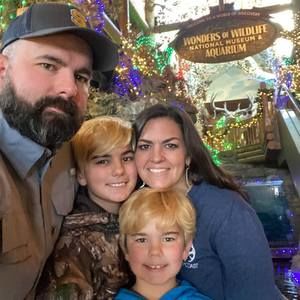 Meet your Posher, Kelli